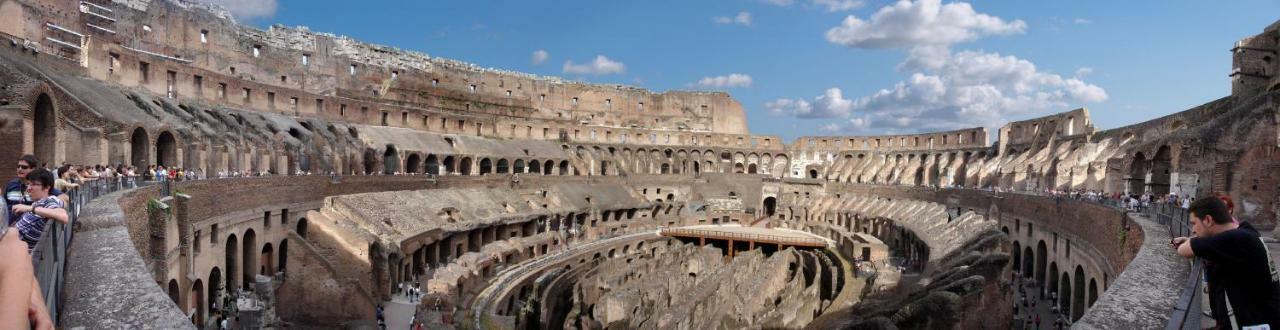 Roma Central Studio Екстериор снимка