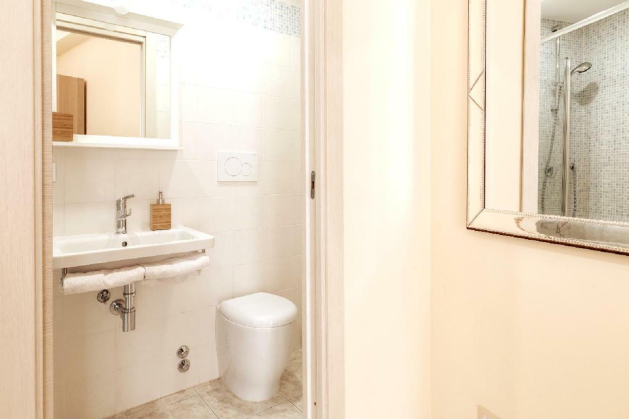 Roma Central Studio Екстериор снимка